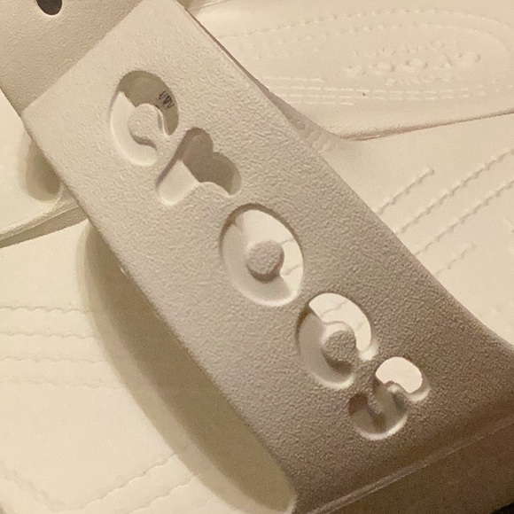 CROCS Baya Platform Sandal - Size 8 - Picture 4 of 6